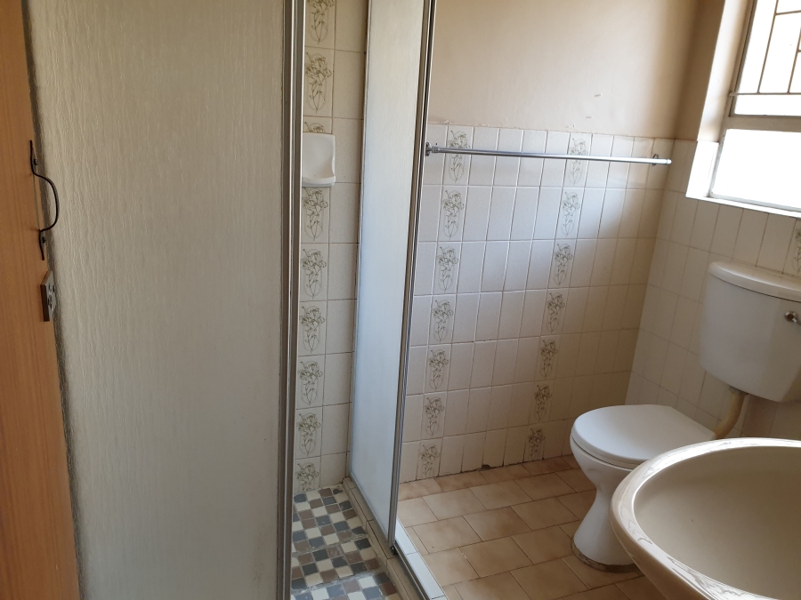 To Let 2 Bedroom Property for Rent in Roosheuwel North West